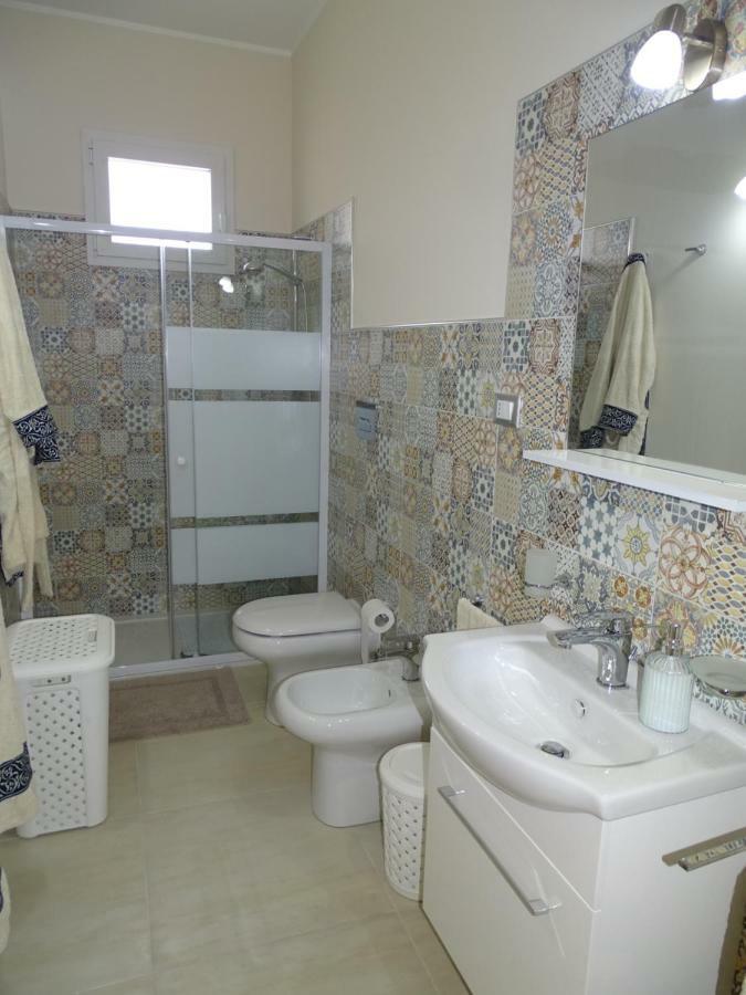 Linda Casa Vacanze Felline Kültér fotó