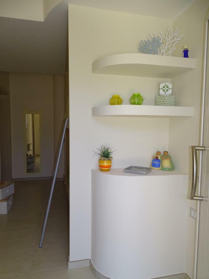 Linda Casa Vacanze Felline Kültér fotó
