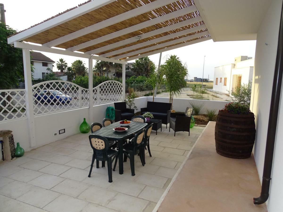 Linda Casa Vacanze Felline Kültér fotó