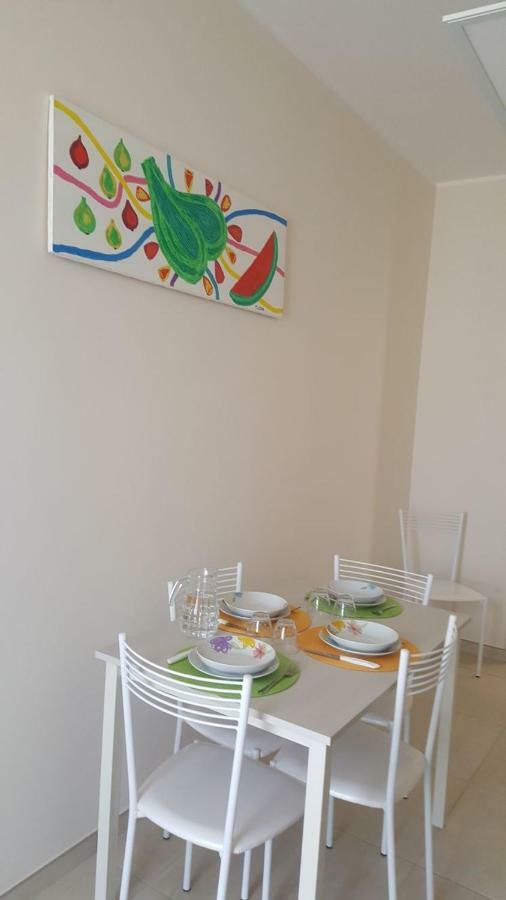 Linda Casa Vacanze Felline Kültér fotó